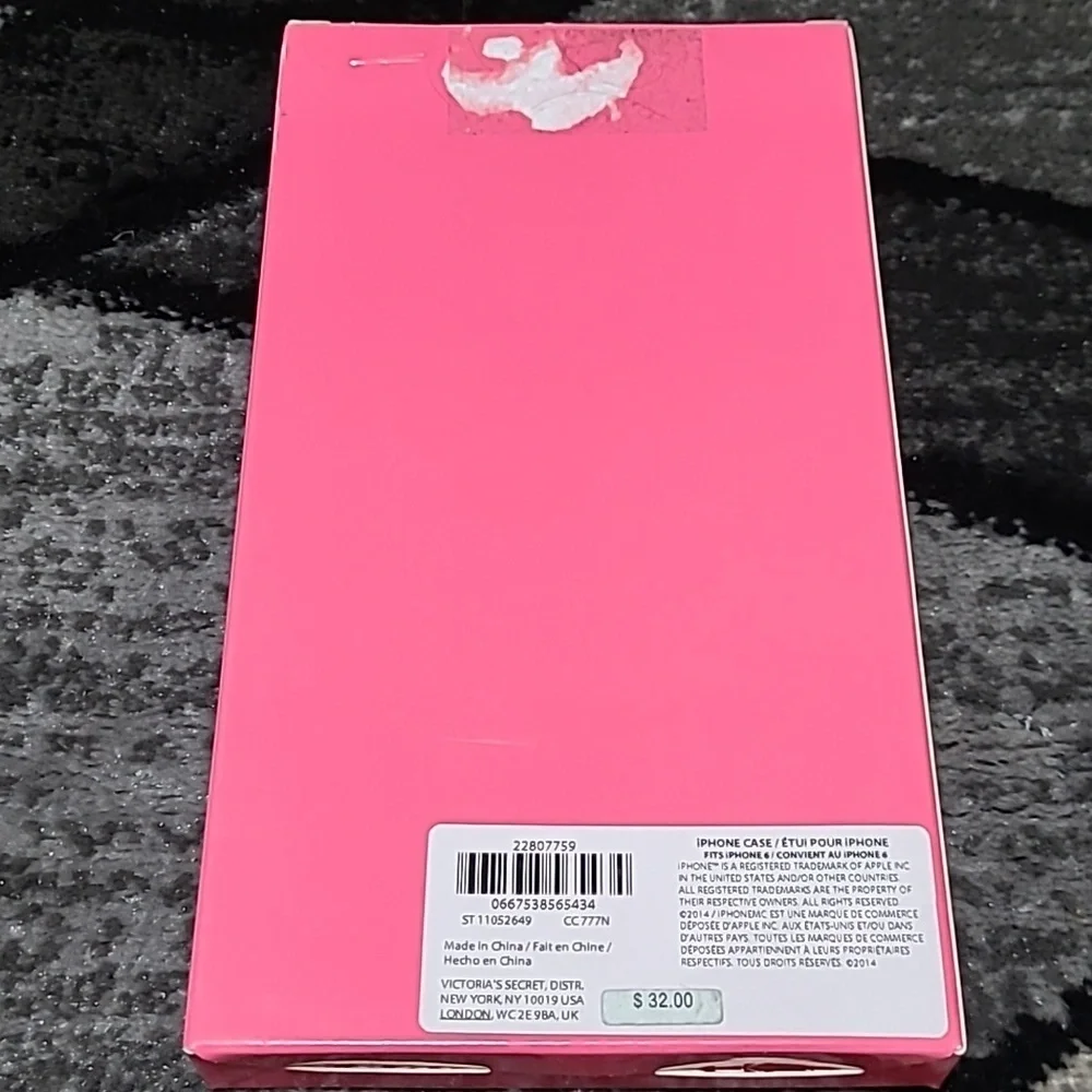VICTORIA SECRET GOLD LOGO IPHONE 6 CASE - Picture 5 of 8